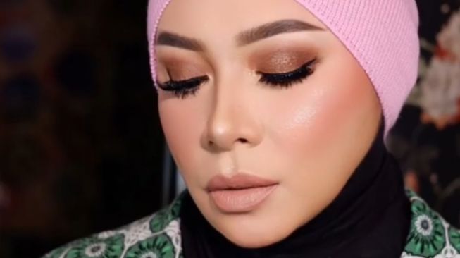 Potret Melly Goeslaw setelah Operasi Bariatrik (instagram/@melly_goeslaw)